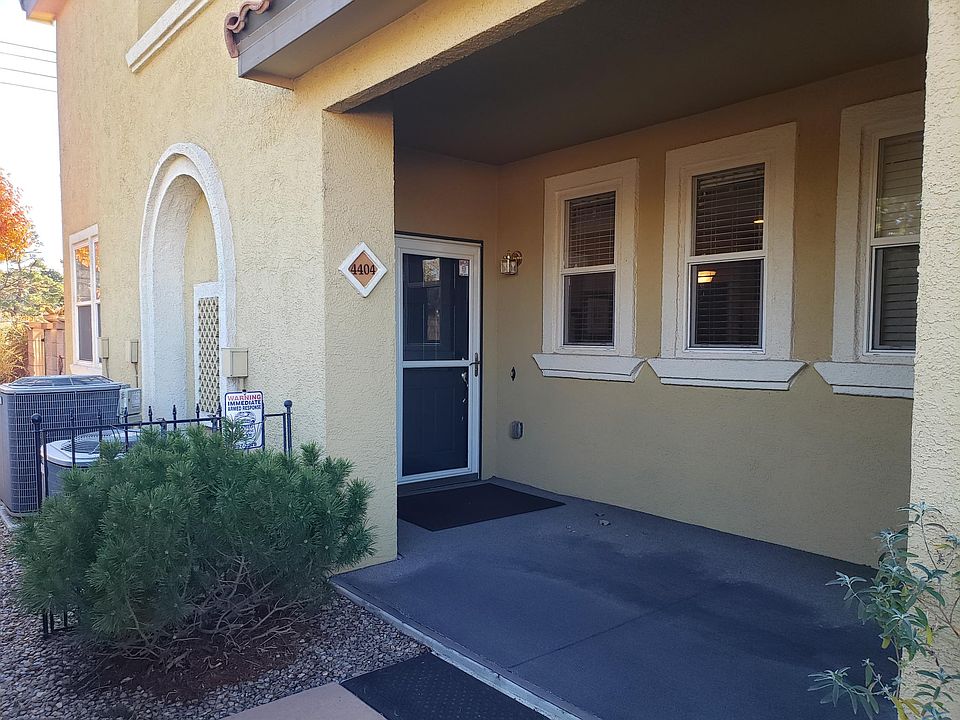 1st image of 601 Menaul Blvd NE Unit 4404
