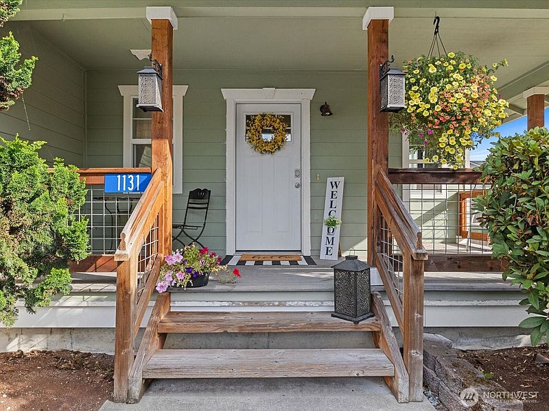 2nd image of 1131 Homestead Drive