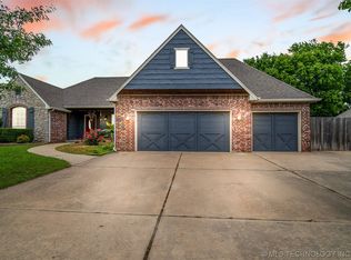 8025 Tims Ln, Claremore, OK 74019
