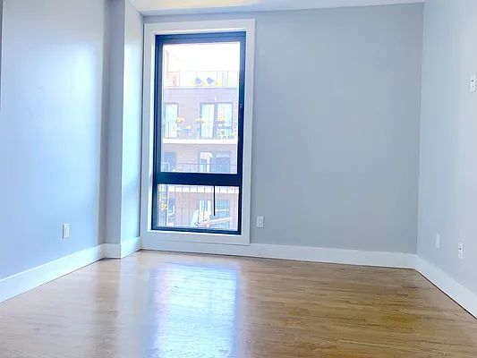 Rented by Nooklyn NYC LLC | media 140