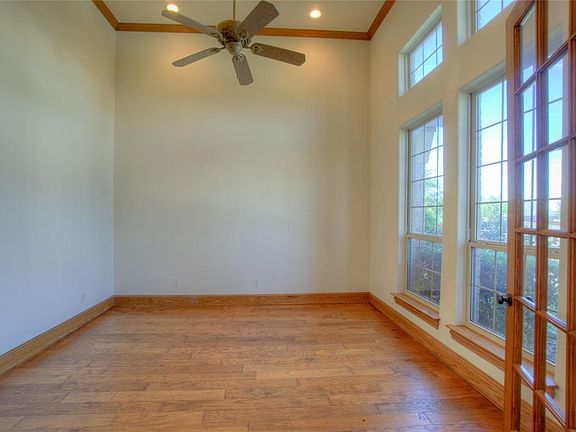5th image of 1428 Driftwood Ln