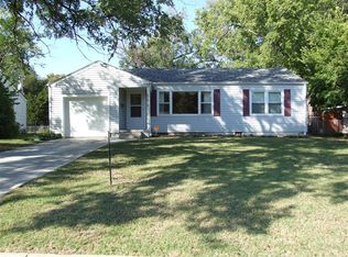 1616 SW 22nd St, Topeka, KS 66611