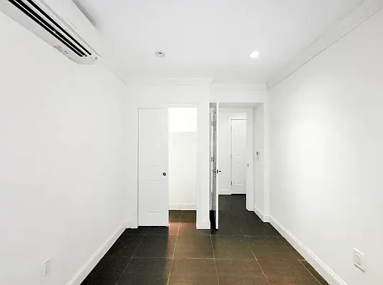 Rented by Metropolitan Property Group | media 19