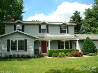 10729 Concord Dr, Berrien Springs, MI 49103