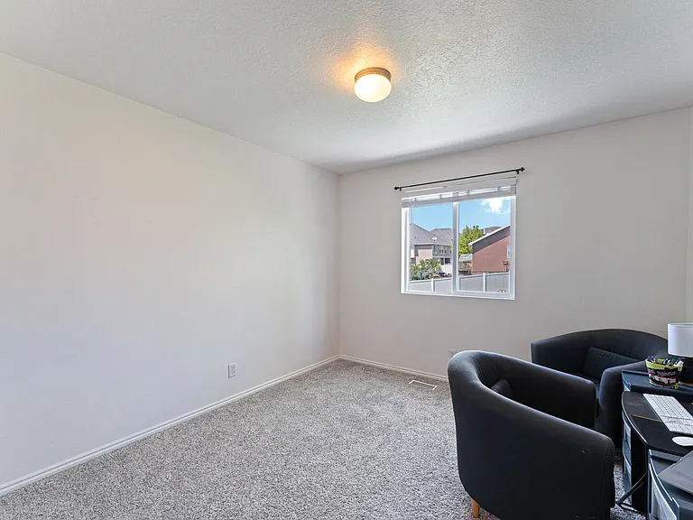 1264 W Bridlewood Loop — Photo 7