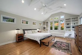 811 Roslyn Ter — Photo 3