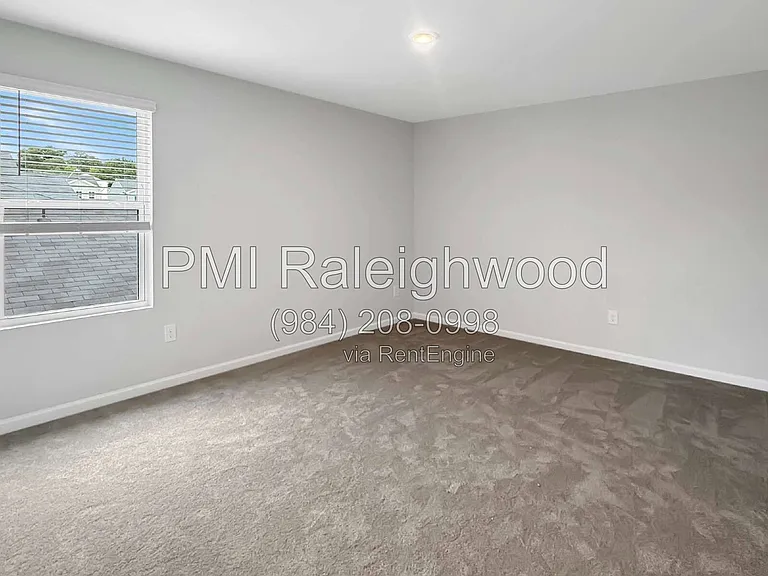 612 Westford Dr — Photo 23
