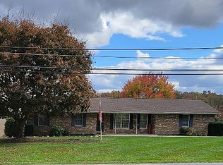 16503 Cross Roads Ave, Stewartstown, PA 17363
