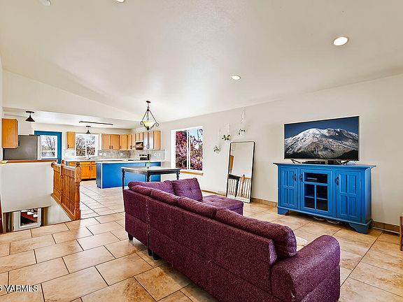 5th image of 603 Westwind Dr