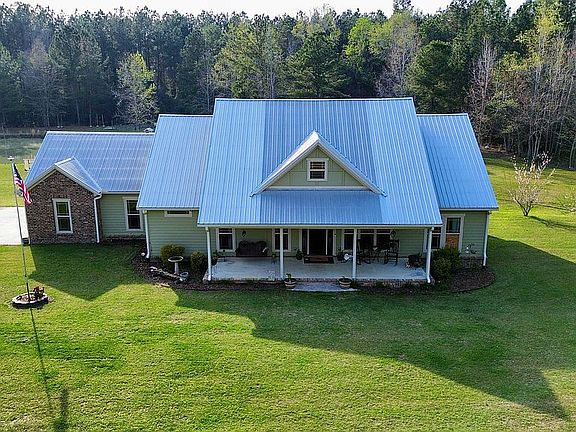 3rd image of 557 Alapaha River Dr