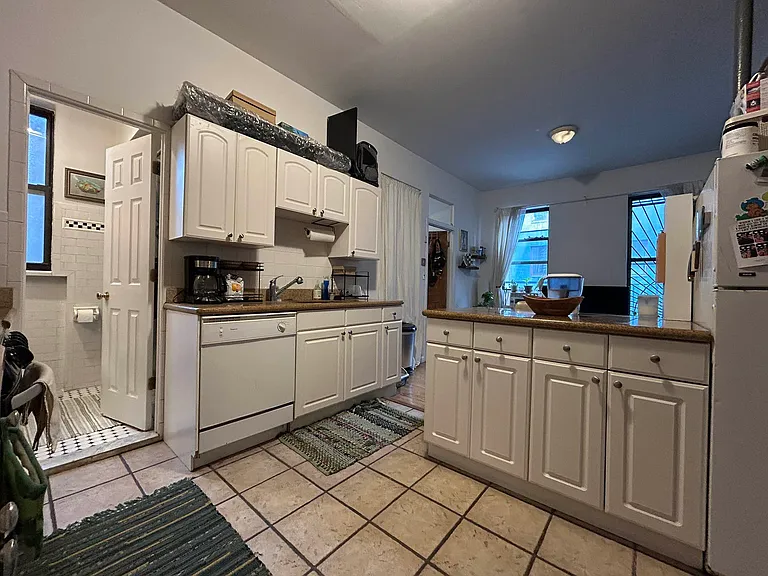 67 E 2nd St #31 — Photo 7