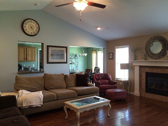 4th image of 18221 Courtland Dr