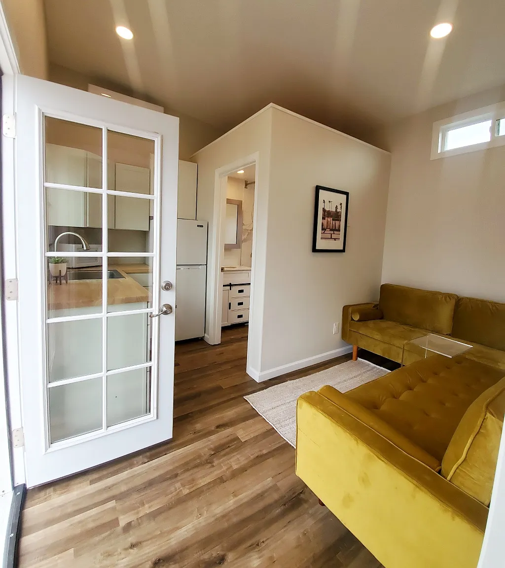 1391 Tourmaline Ave — Photo 3
