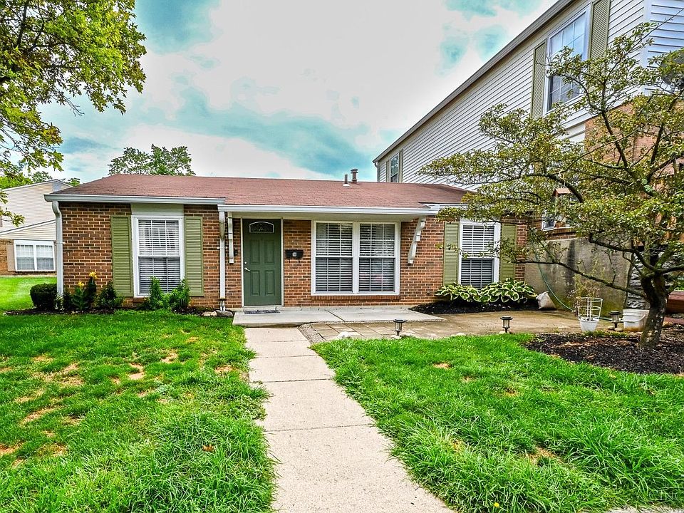1st image of 16 Sunnyside Dr