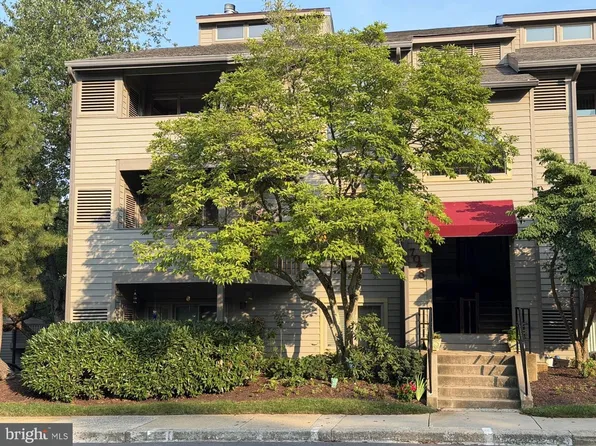 7048 Harbour Village Ct APT T-2, Annapolis, MD 21403