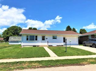 308 Remington St, Elgin, NE 68636