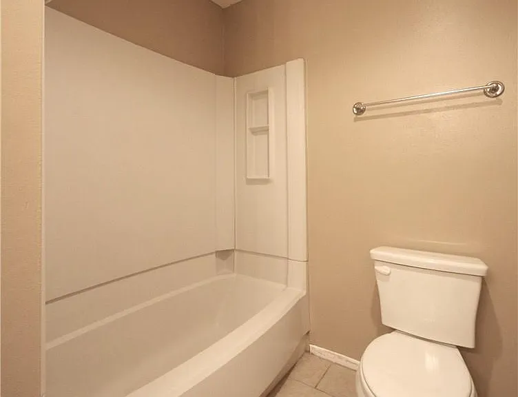9802 Brasher Dr #B — Photo 10