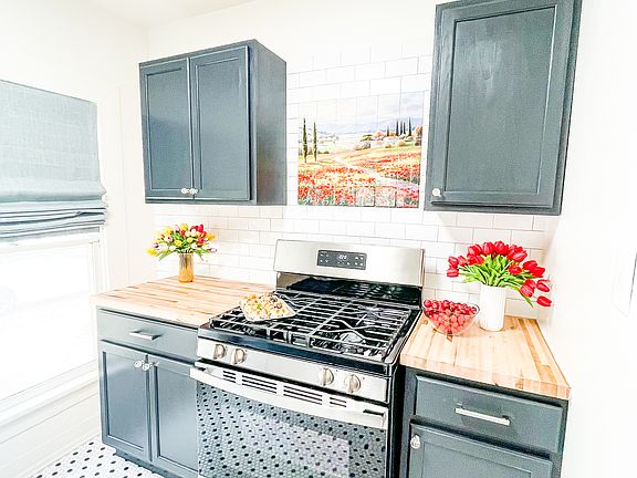 4th image of 503 Madison St APT 1