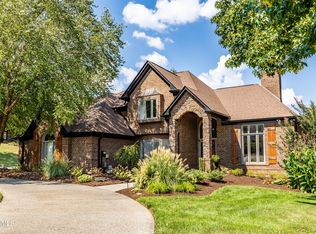 10413 E Port Dr, Knoxville, TN 37922