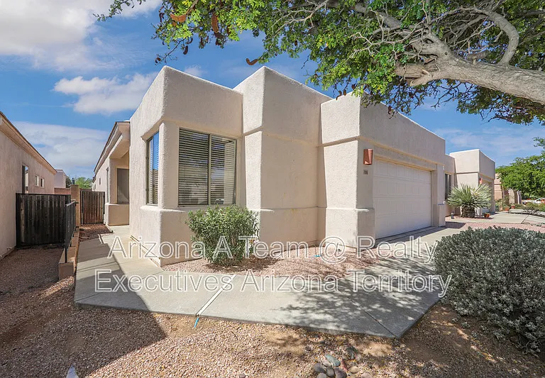 7356 E Placita Sacra — Photo 1