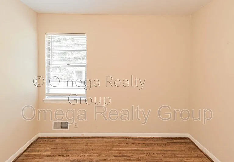 7716 Michael Cir — Photo 22