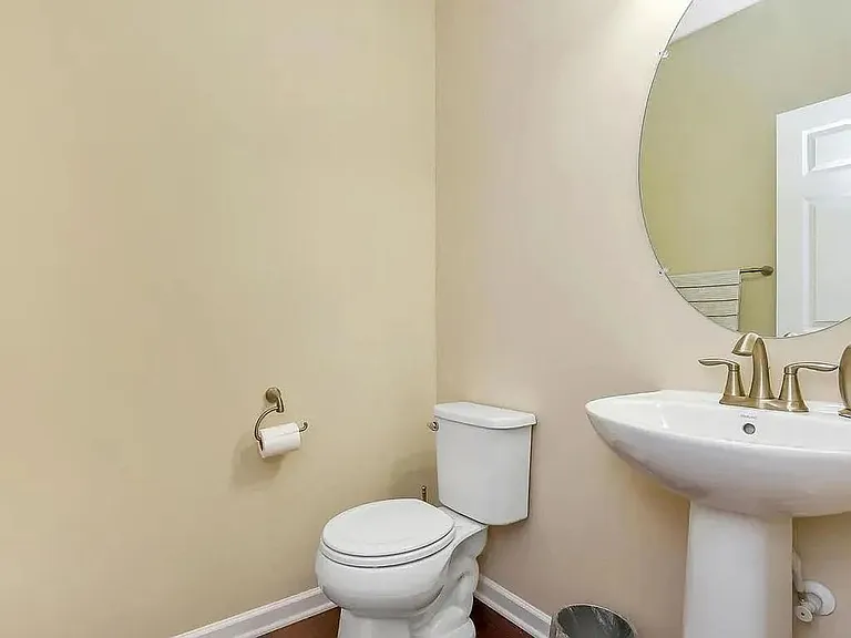 15739 Evergreen Ave — Photo 17