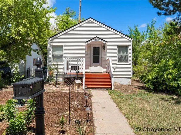 1006 E 24th St, Cheyenne, WY 82001
