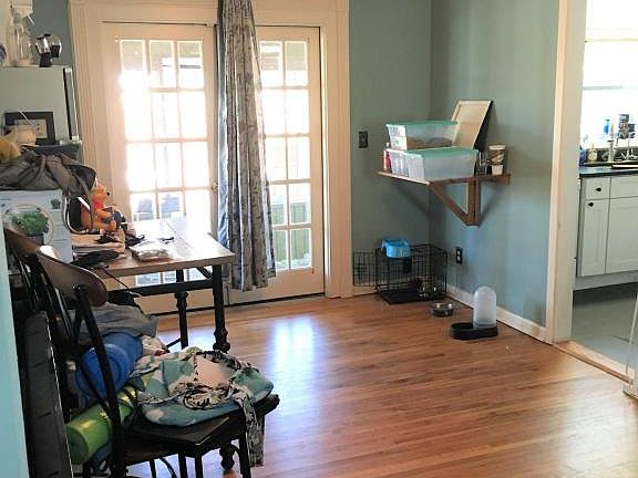 3rd image of 5149 Camellia Cir S