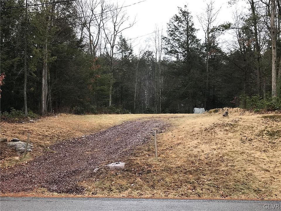 2nd image of Lakeside Rd