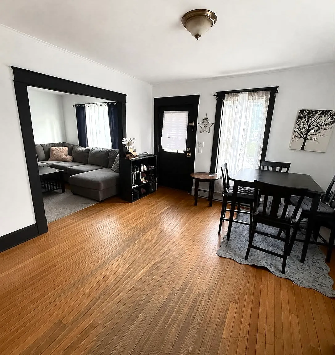 5 bed, 1800 sqft, $2,300 — Photo 4