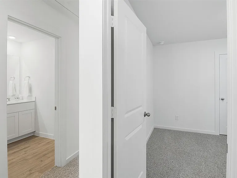 3538 Adelie Ln — Photo 34