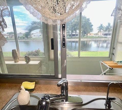 5th image of 9400 Lime Bay Boulevard #110