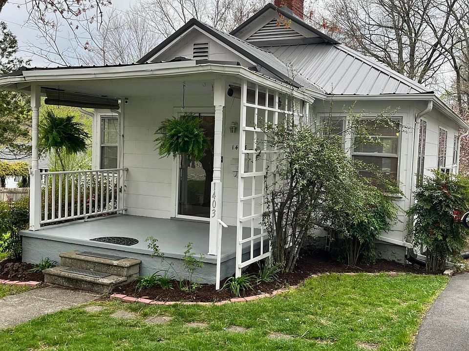 1st image of 1403 Virginia St