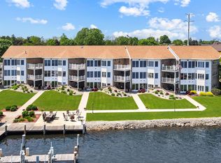 169 S 1st St UNIT 11, Winneconne, WI 54986