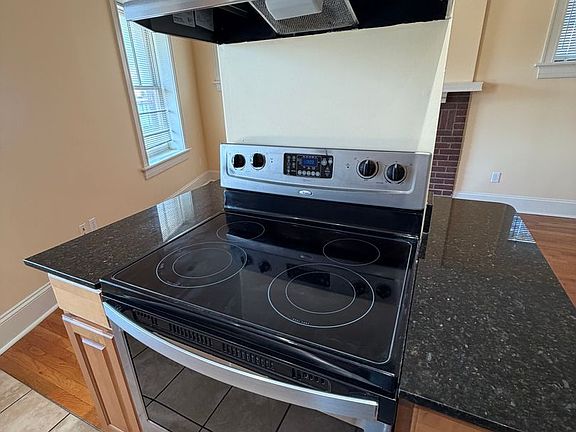 5th image of 4501 Manchester Ave #B
