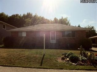 6244 Jamestown Dr, Parma, OH 44134