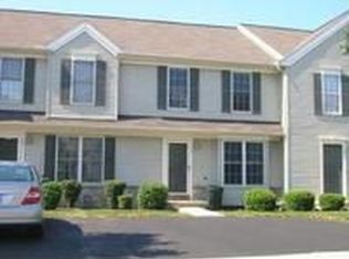 119 Banyan Circle Dr, Lancaster, PA 17603