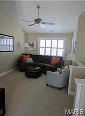 5th image of 1418 Peacock Ln Unit 1418