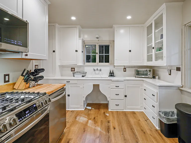 28101 Lakes Edge Rd — Photo 16