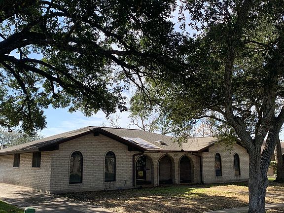 3rd image of 4305 Biltmore Dr