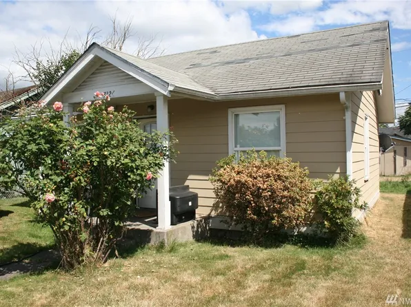 332 17th Ave, Longview, WA 98632