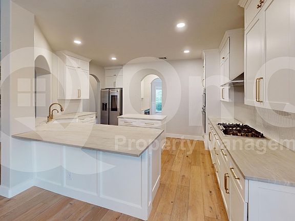 4th image of 12368 Willowgate Dr