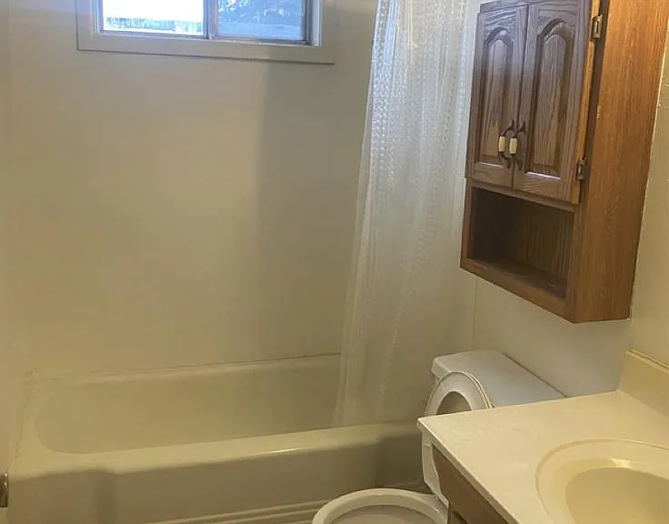 5410 SE Schiller St #5 — Photo 5