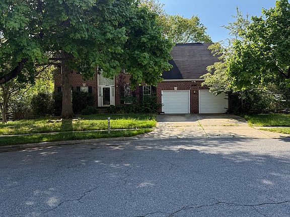 2nd image of 16101 Allenglen Ct