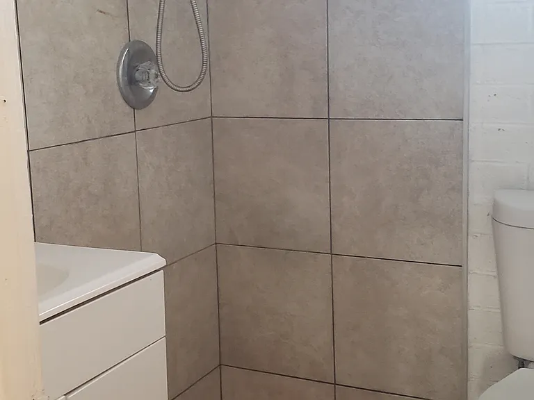 614 N Lemon Ave — Photo 5