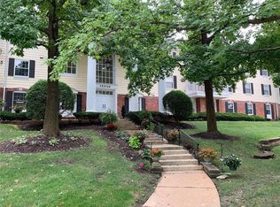 15038 Claymoor Ct APT 6, Chesterfield, MO 63017