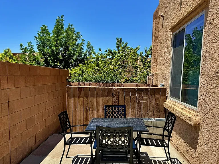 2406 Treviso Dr SE — Photo 20