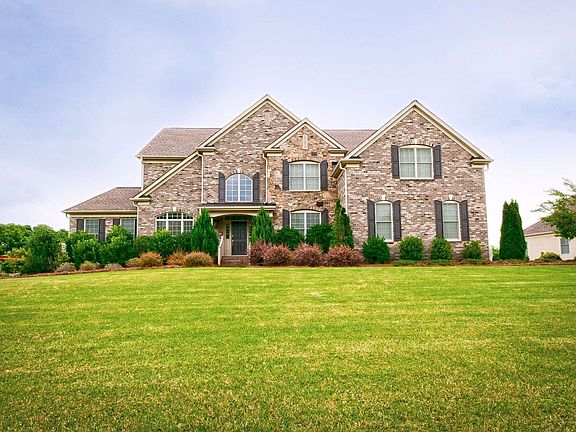 2nd image of 2005 Autumn Blossom Ln