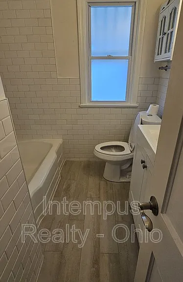 360 E 326th St — Photo 14