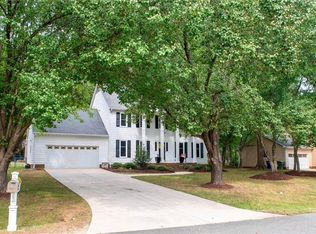 210 Windrift Dr, Gibsonville, NC 27249